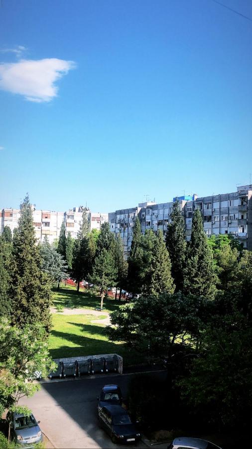 Top-Top Podgorica Buitenkant foto